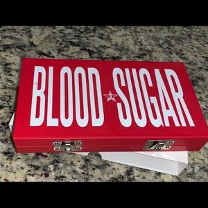 Jeffree Star Blood Sugar eye palette